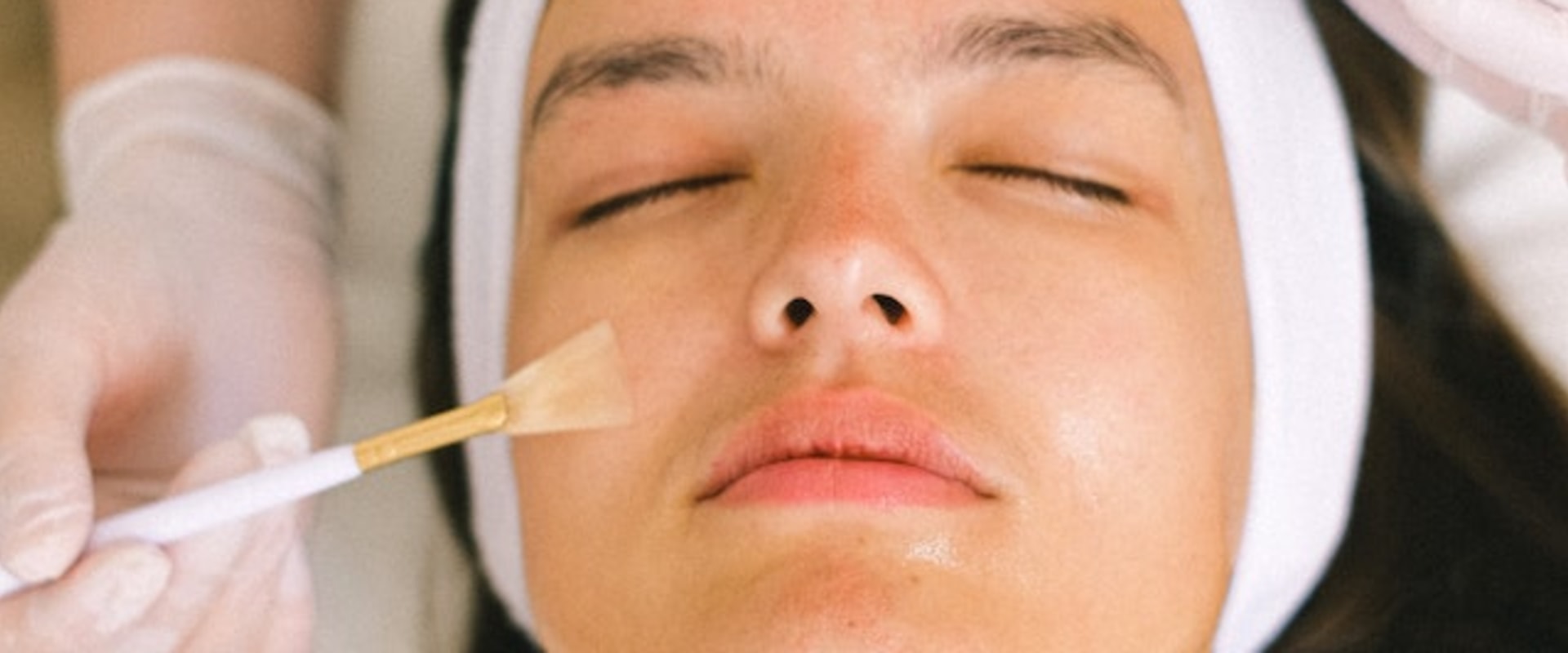 The Benefits Of Using Natural Remedies On Facial Treatments In Los Angeles